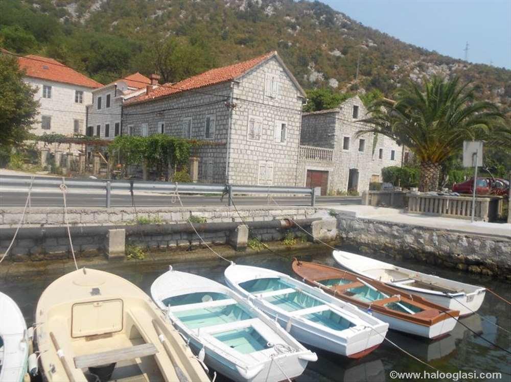 Apartmani Villa Radovic Risan Luaran gambar