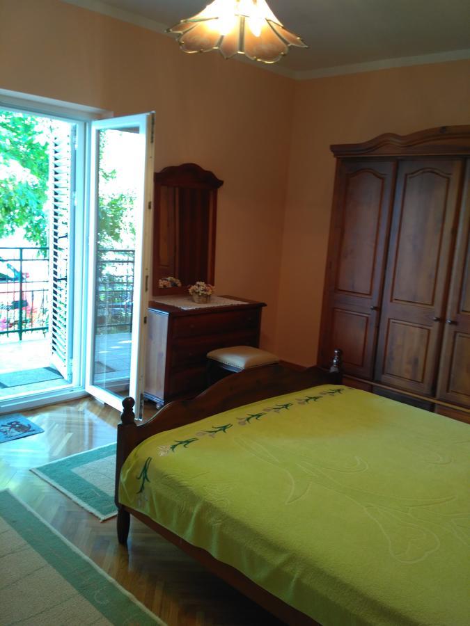 Apartmani Villa Radovic Risan Luaran gambar