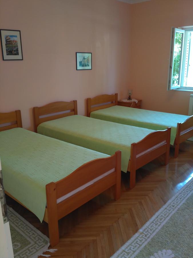 Apartmani Villa Radovic Risan Luaran gambar