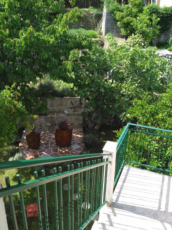 Apartmani Villa Radovic Risan Luaran gambar